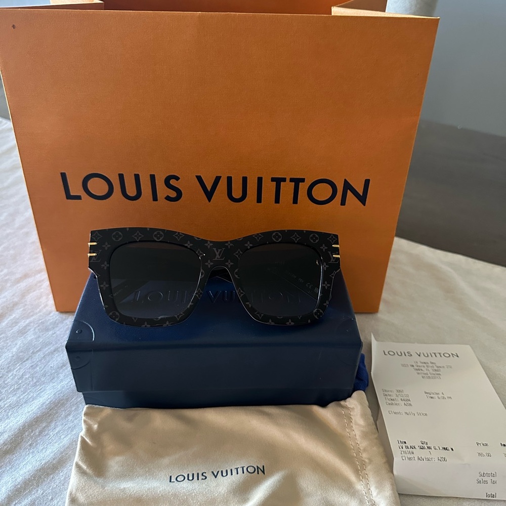 Louis Vuitton Monogram Black Sunglasses